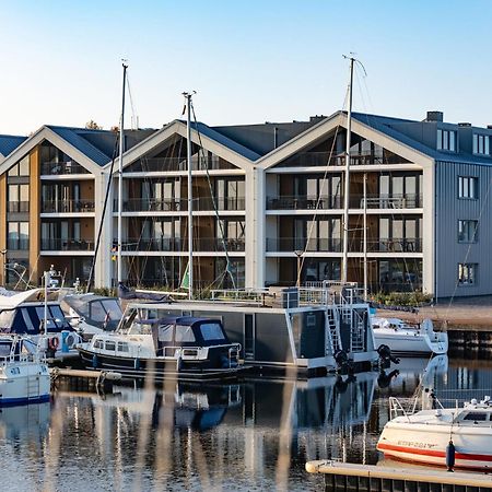 Luxury Apartment In R Sidence Marina Kamperland Pet Friendly Exterior photo