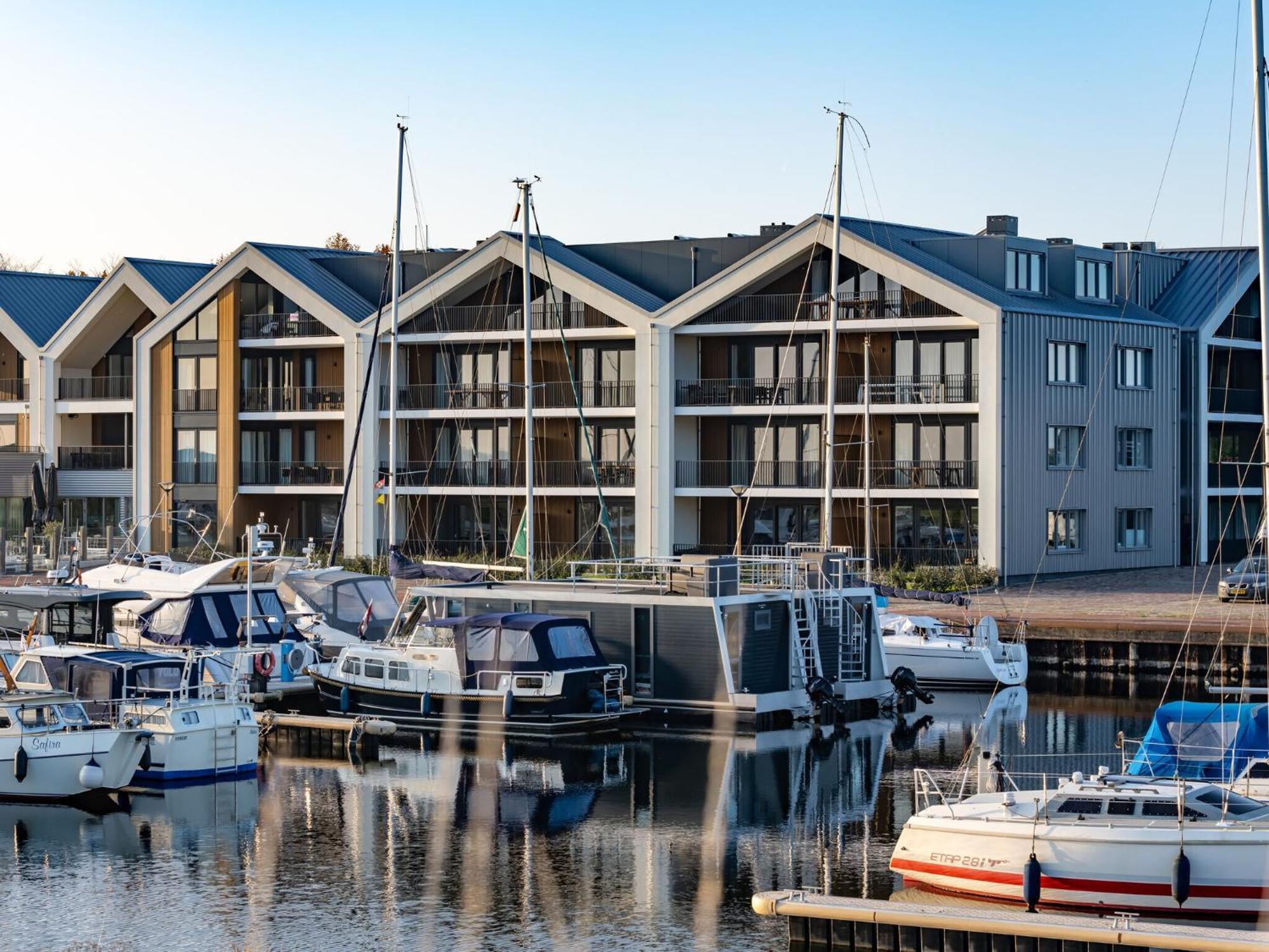 Luxury Apartment In R Sidence Marina Kamperland Pet Friendly Exterior photo